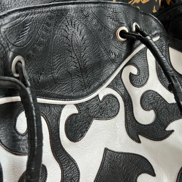 J.L. Saldivar genuine leather medium tote - Picture 3 of 5